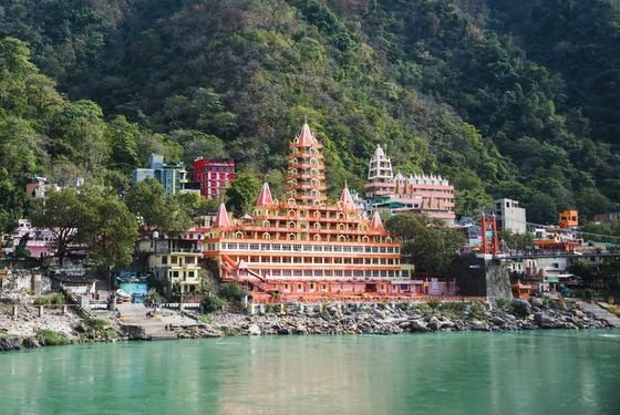 Guided temple visit in Rishikesh