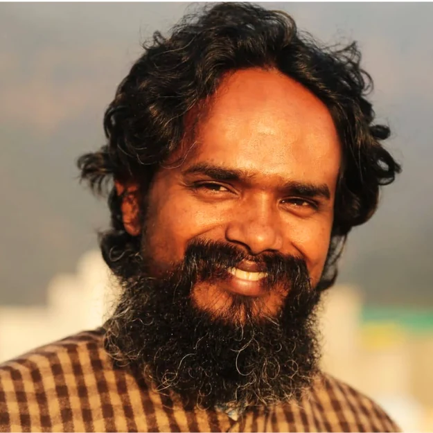 Acharya Siddhant, founder and teacher of Siddhant School of Yoga in Rishikesh