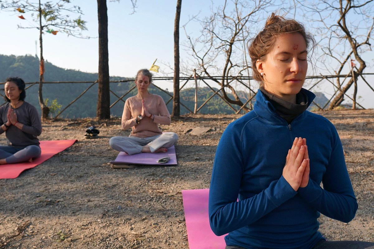 Morning meditation class at the start of the ashram day